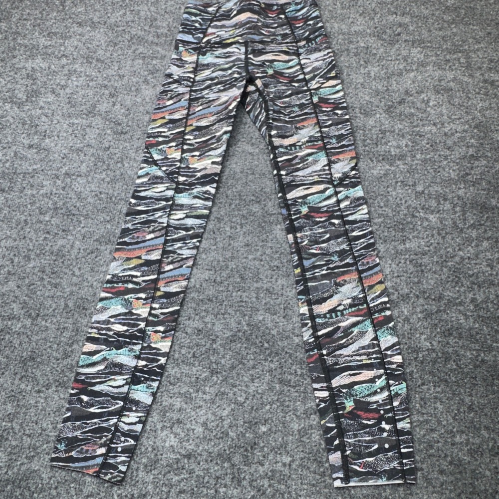 Lululemon High Rise Yoga Leggings Womens 2 Multiwave Print Athletic Yoga Pants